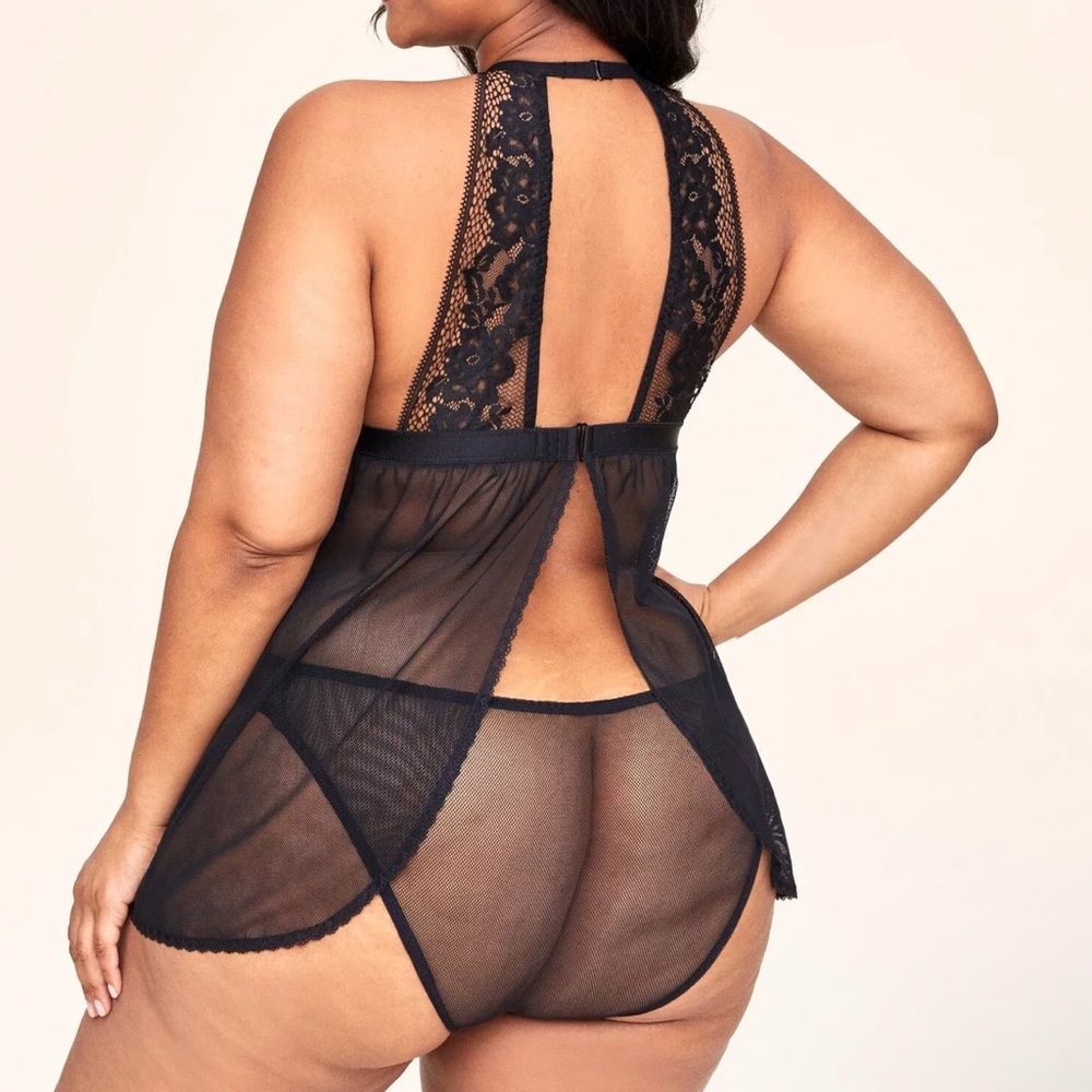 Black Lace Halter Babydoll Lingerie - Picture 2 of 3